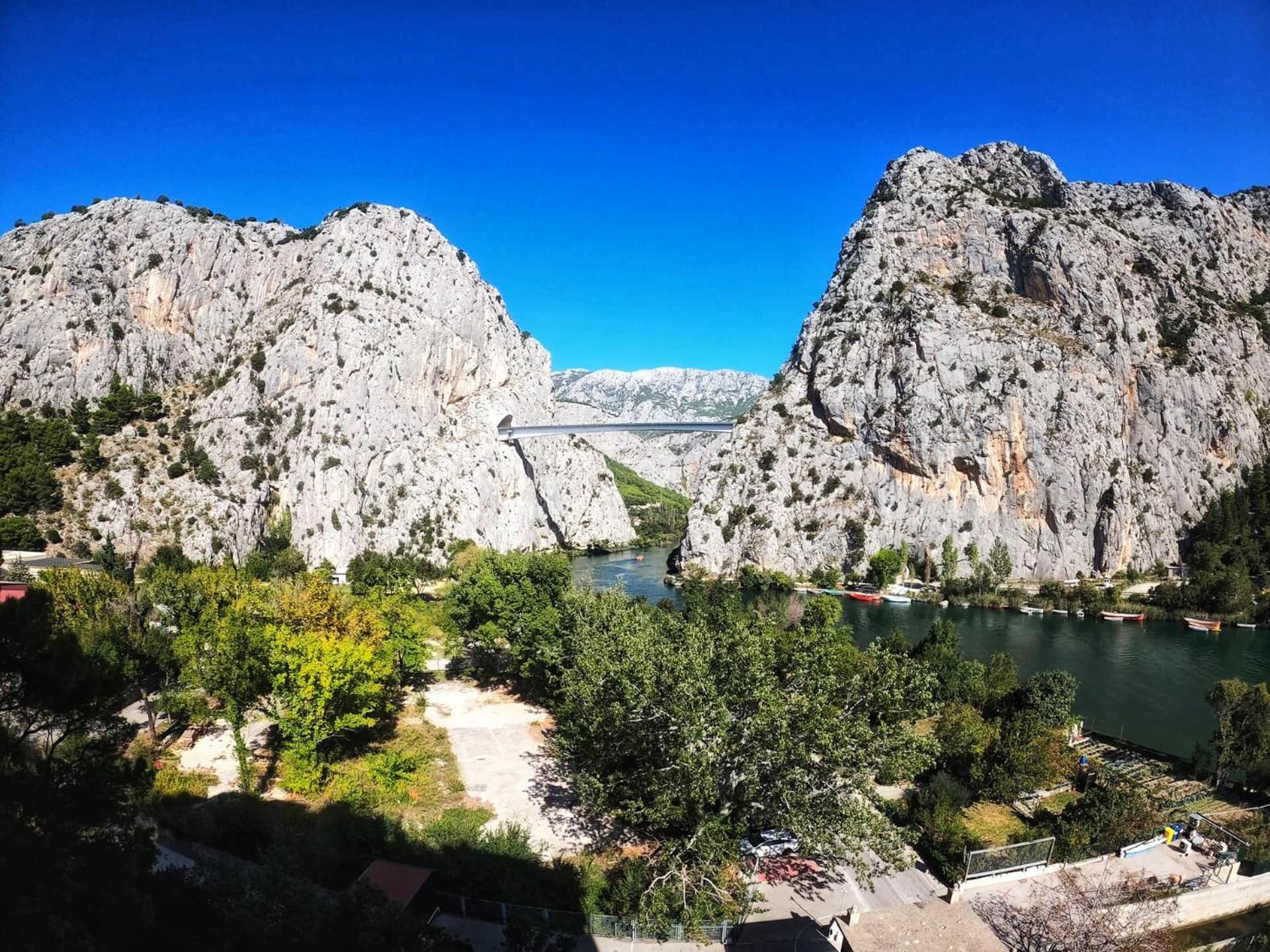 Hotel Villa Dvor (Adults Only) Omis Bagian luar foto