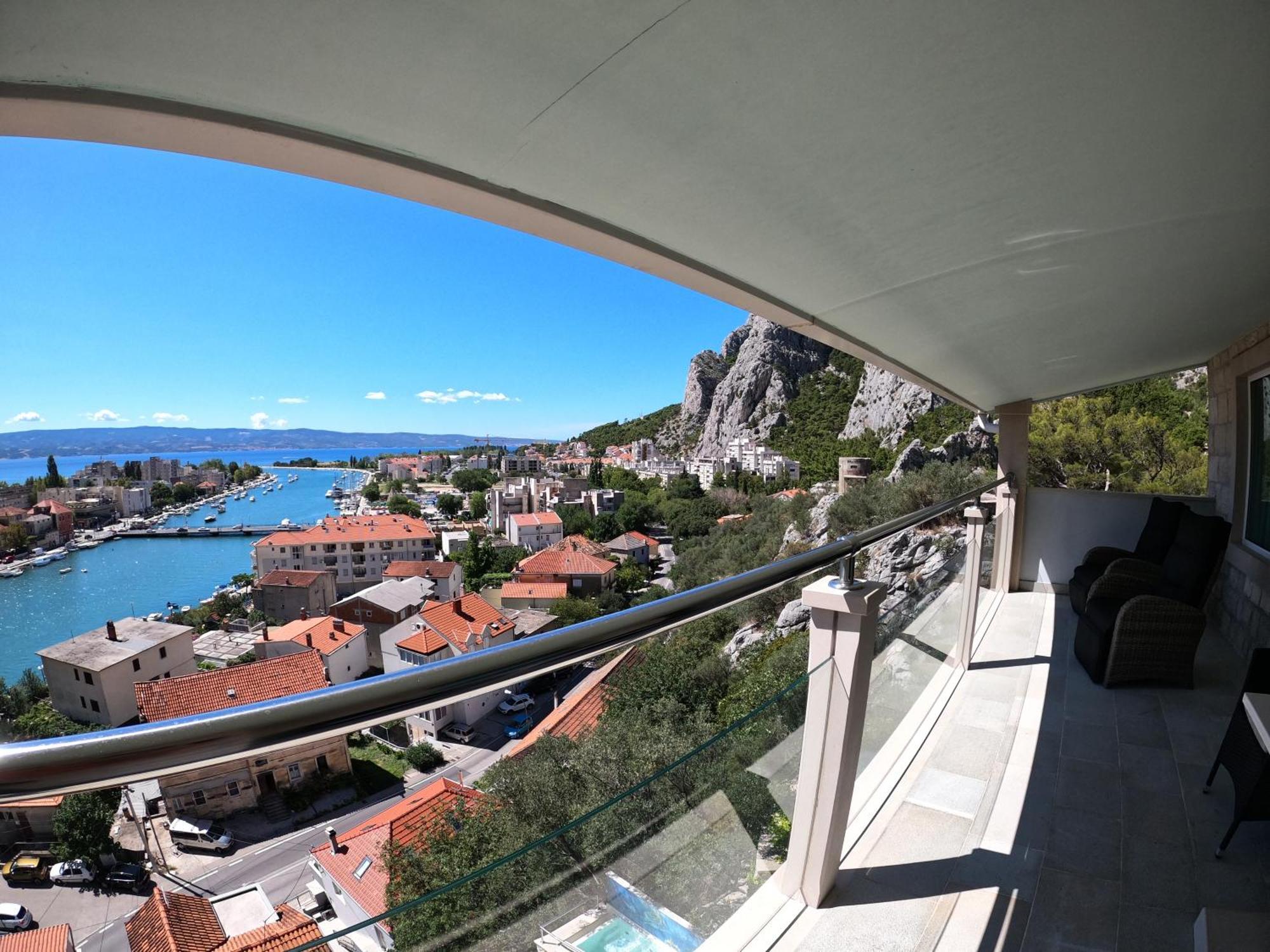 Hotel Villa Dvor (Adults Only) Omis Ruang foto